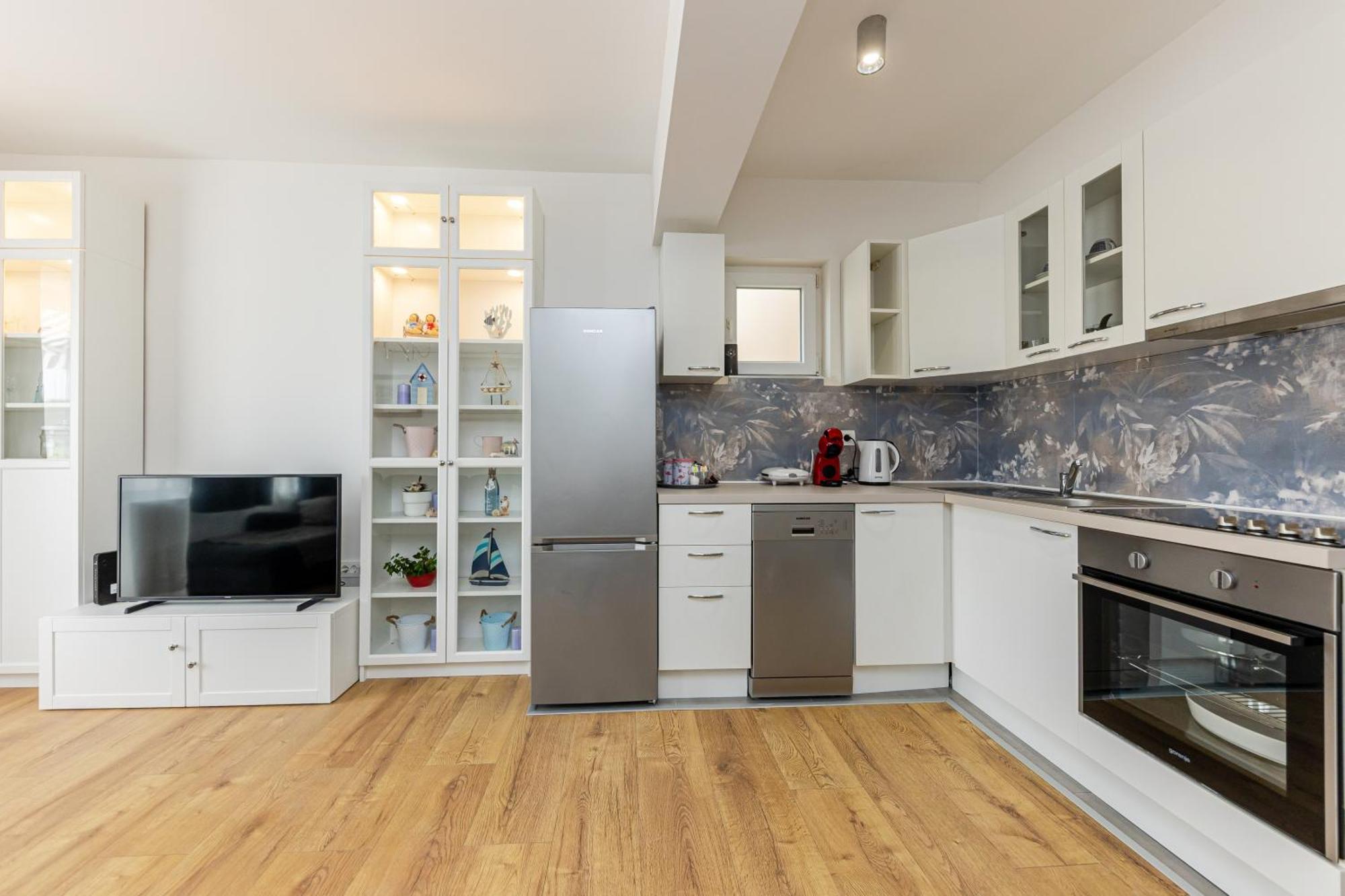 House Niko M With 6 Apartments Split Exterior foto